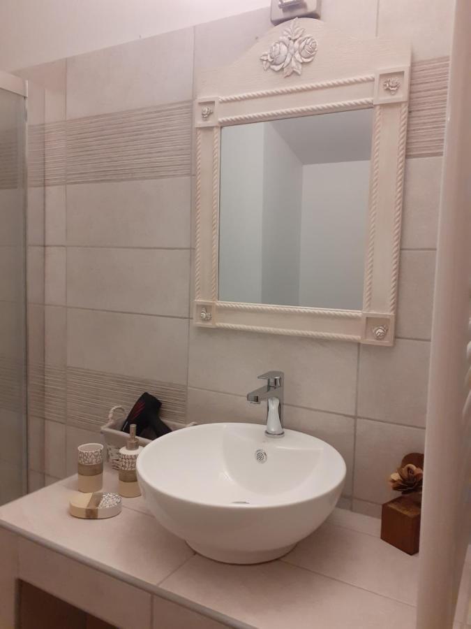 The View Attic Apartment Ioannina Luaran gambar
