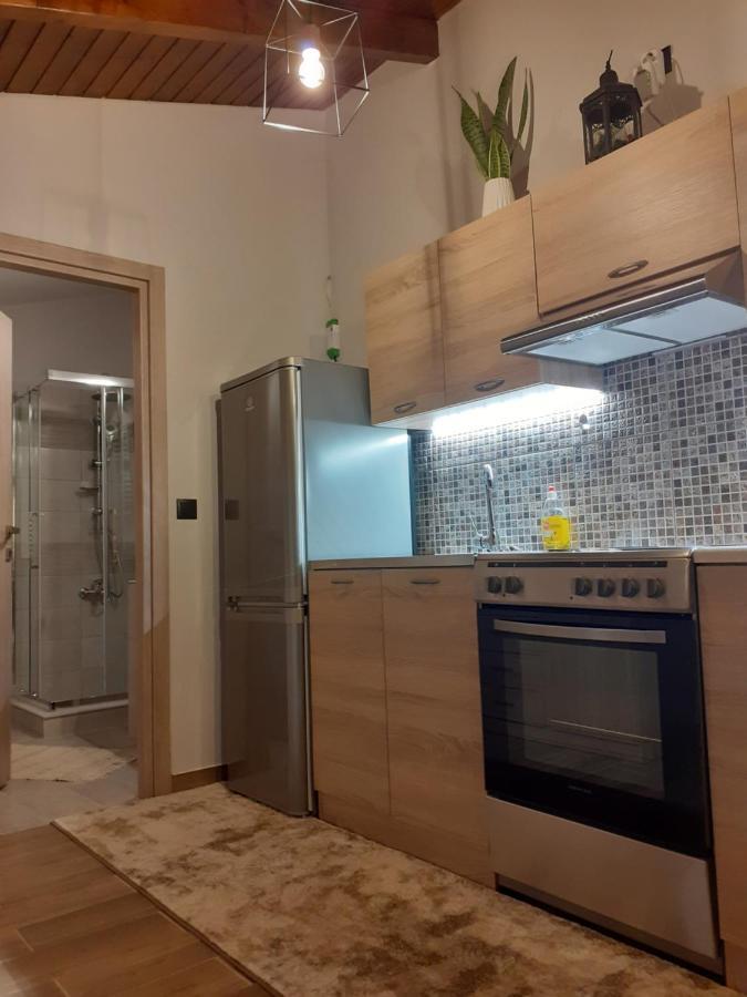 The View Attic Apartment Ioannina Luaran gambar