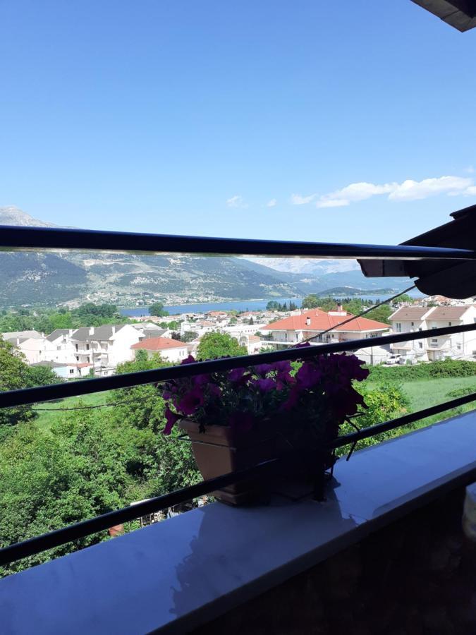 The View Attic Apartment Ioannina Luaran gambar